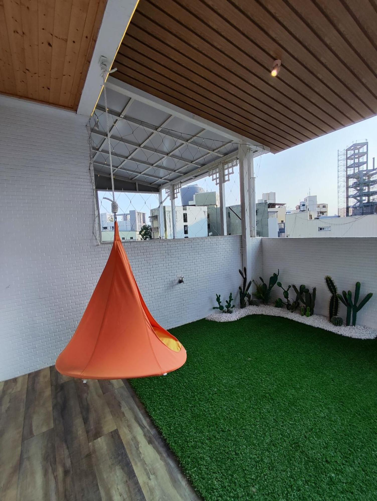 棚棚屋室內帳篷民宿inn Kaohsziung Kültér fotó