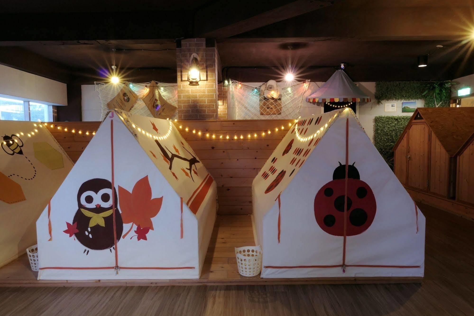 棚棚屋室內帳篷民宿inn Kaohsziung Kültér fotó